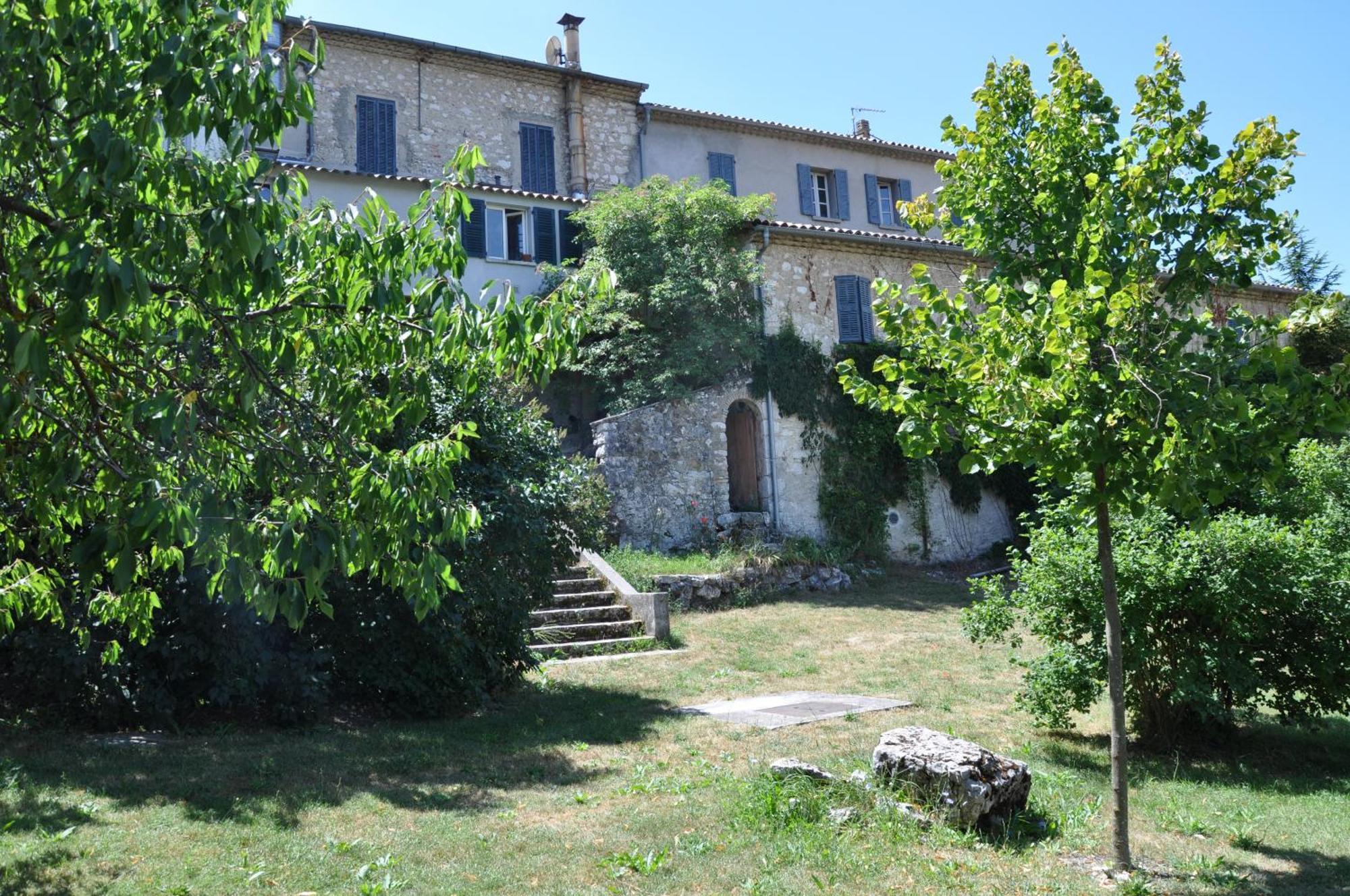 Logis Grand Hotel Bain Comps-sur-Artuby Exteriör bild